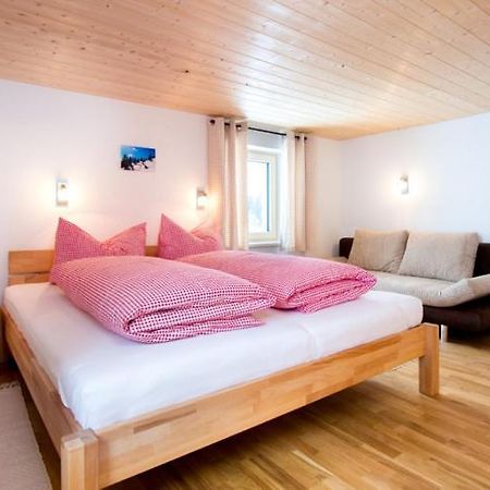 Haus Gaudenz Apartment Warth  Phòng bức ảnh