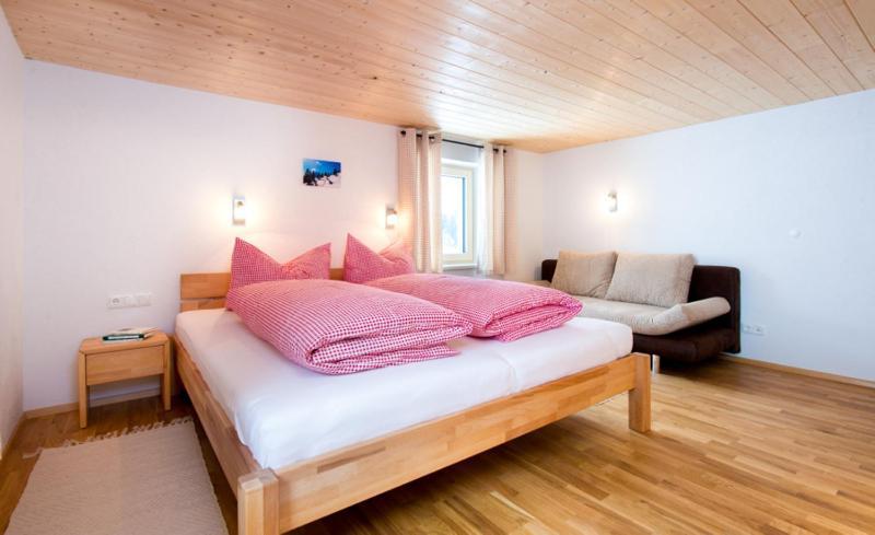Haus Gaudenz Apartment Warth  Phòng bức ảnh